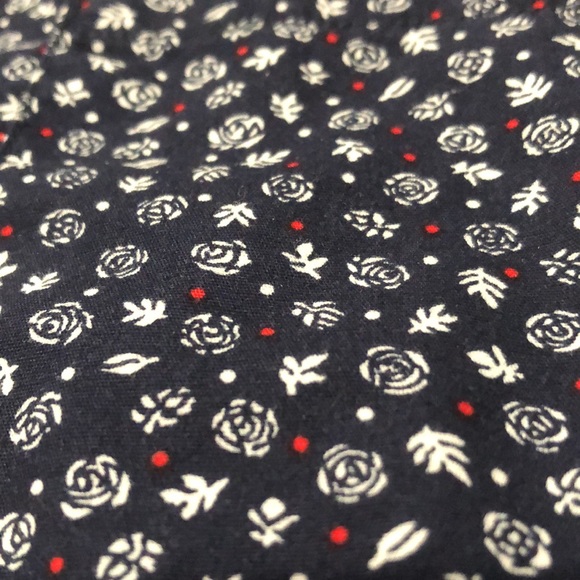 Denim & Flower Button Down Shirt - Picture 5 of 9